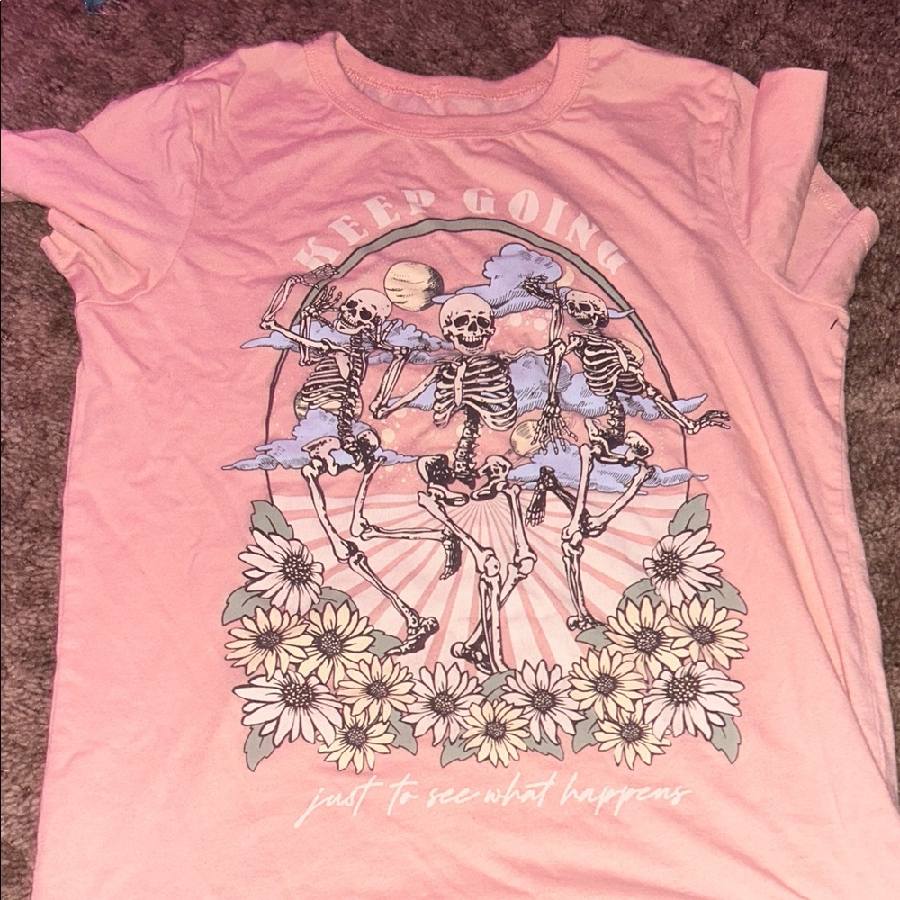 Pink Graphic Tee - Short Sleeve
